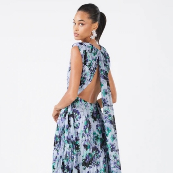 BCBGMaxAzria Stark Floral Print Gown Pleated Blue Florals NWT Size 8 - Picture 2 of 12